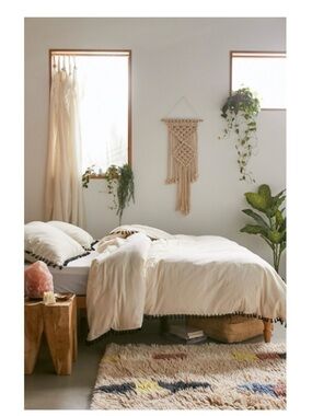 Urban Outfitters KING Duvet Cover & Matching Pillow Shams